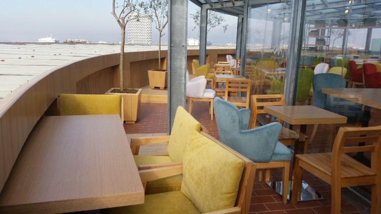 Raiffeisen branch — seating area